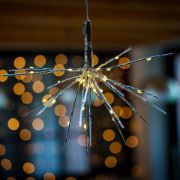 Picture of Set of 4 Battery Operated Christmas Tree Star Lights for Hanging on Windows or Walls - Xmas Decoration