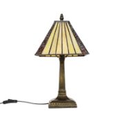 Picture of Traditional Tiffany Table Lamp Tinted Glass Shade Living Room Bedside Light